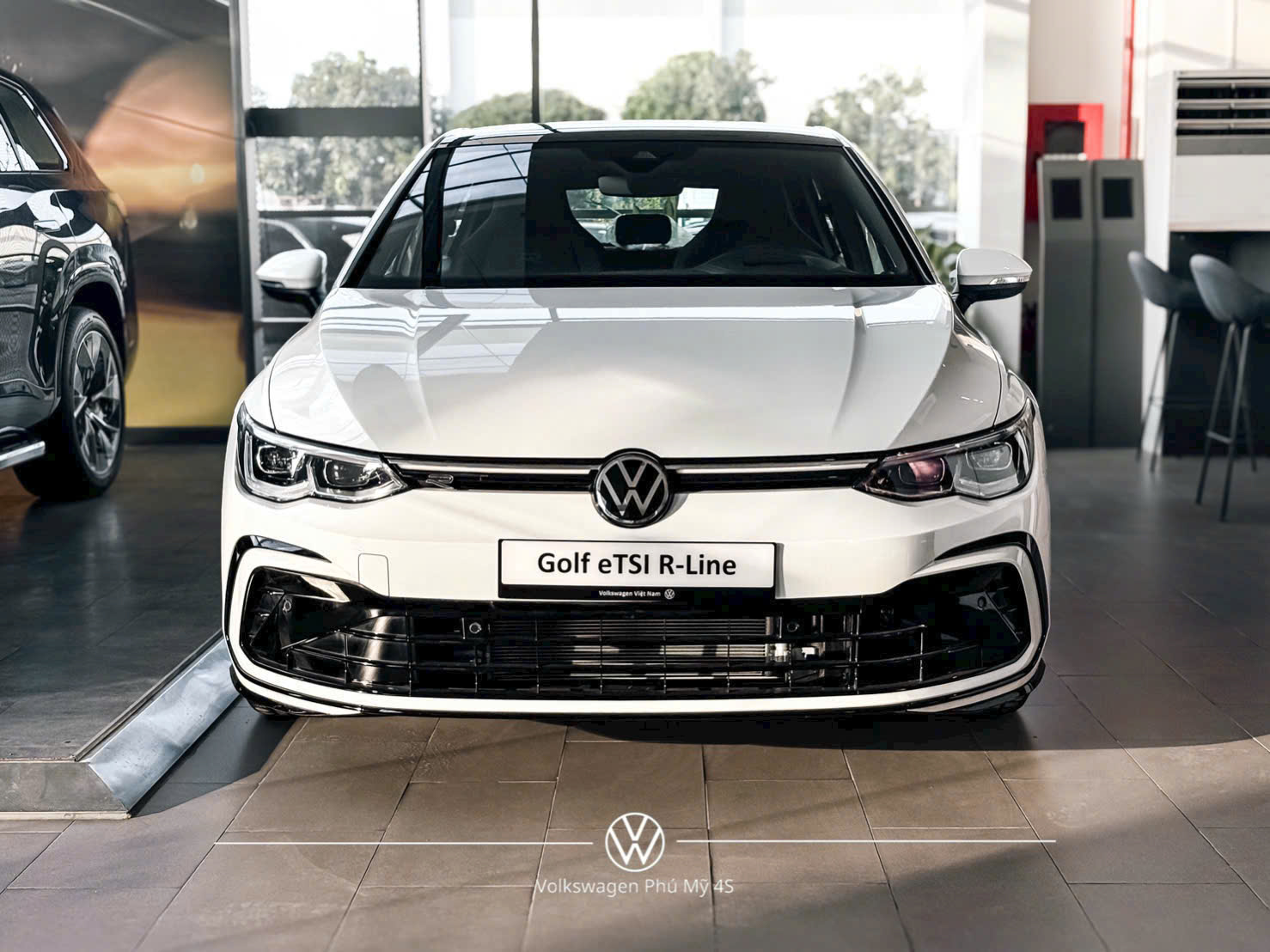 Golf 1.5 eTSI R-Line